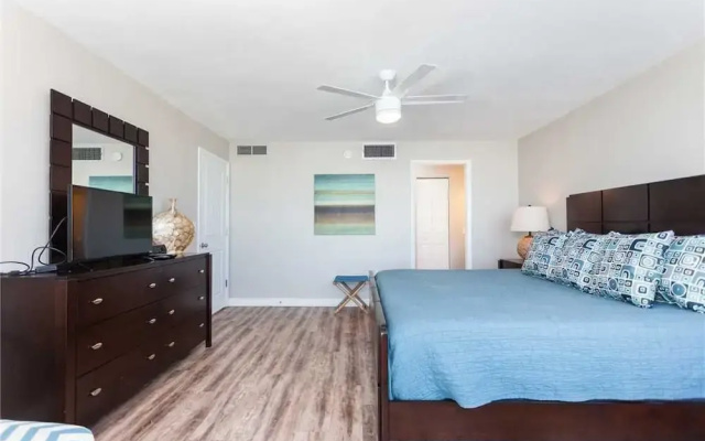 Shores Club 302 - Two Bedroom Condo