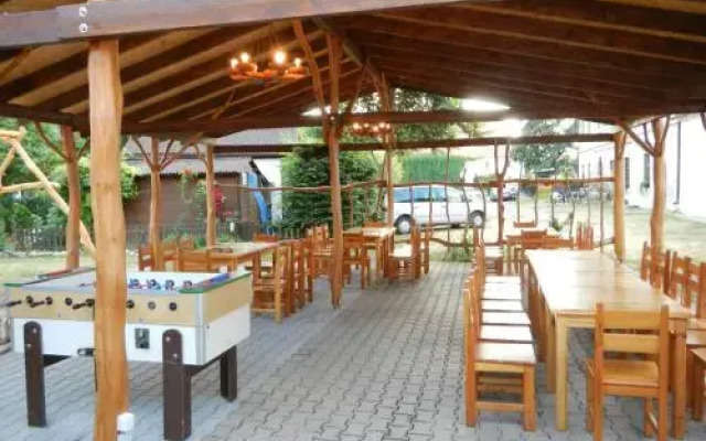 Rybářská Bašta Vikletice - Apartmány a bungalovy - Nechranická přehrada