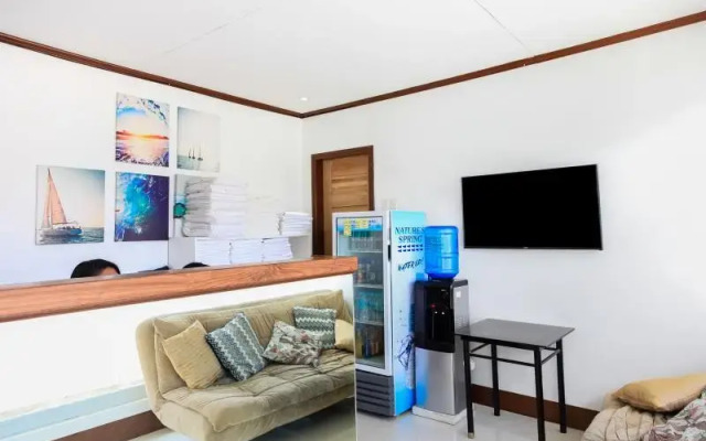 Royale QXV Hotel