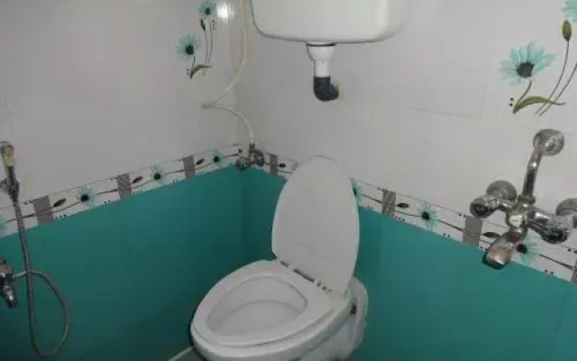 R M Guest House