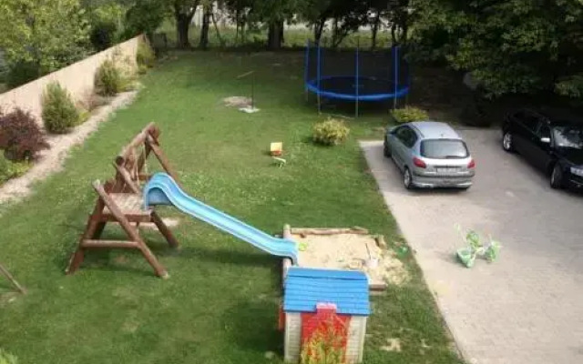 Hársfavirág Vendégház