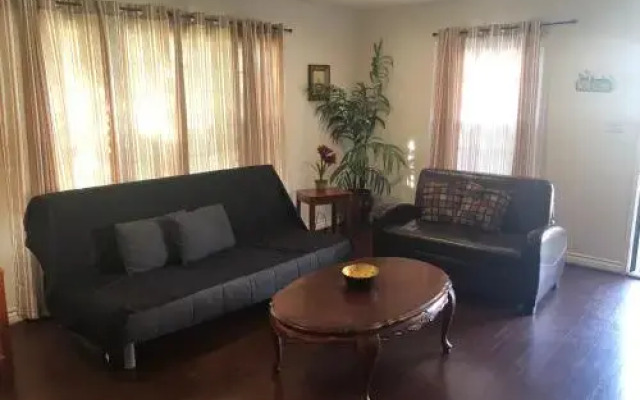 Center of the Valley one Bedroom
