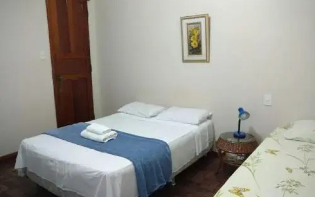 Chez Les Rois Guesthouse