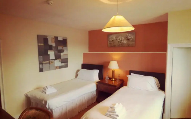 Unicorn Hotel