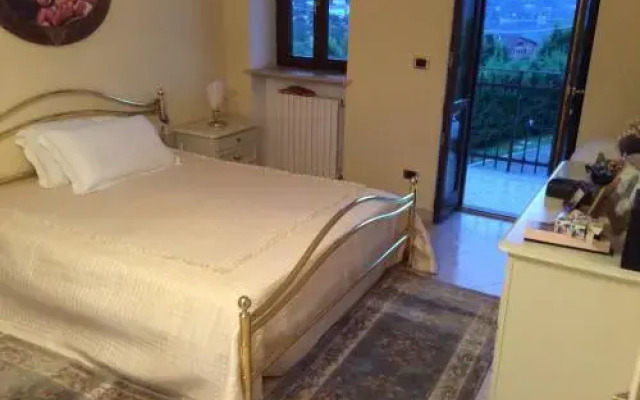 Sweet Home