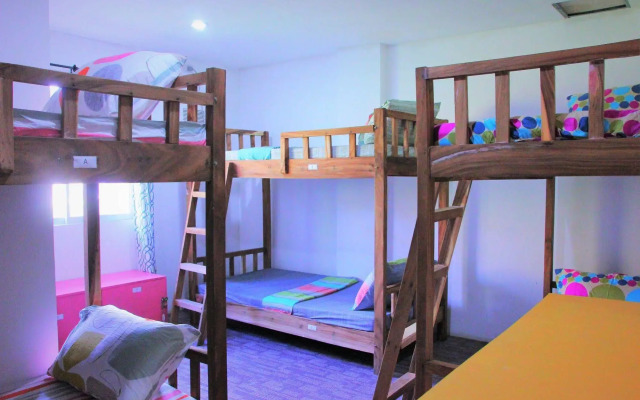 Siesta Hostel Boracay