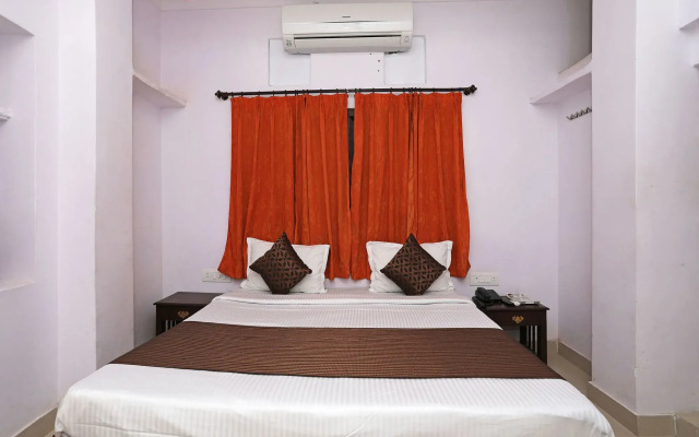 Devi Vilas Guest House