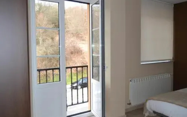 Pension-Albergue Lemos