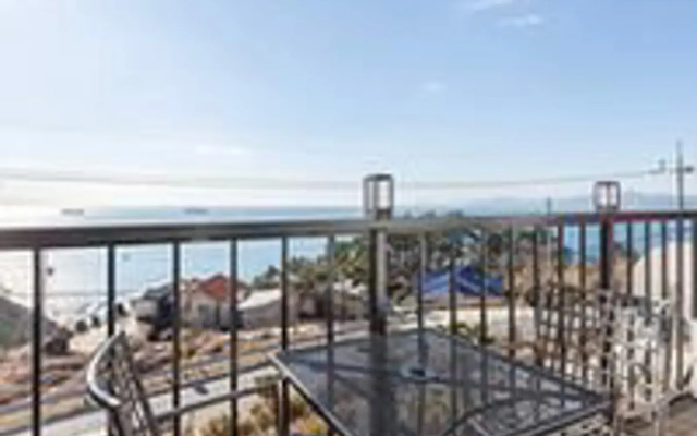 Namhae Seaside Traveling Pension