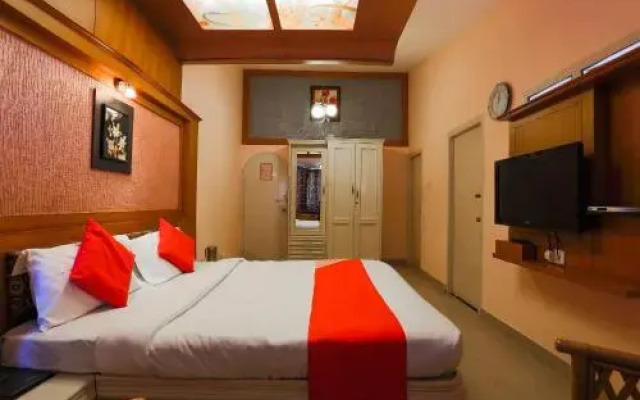 Hotel Silver Oak Annexe