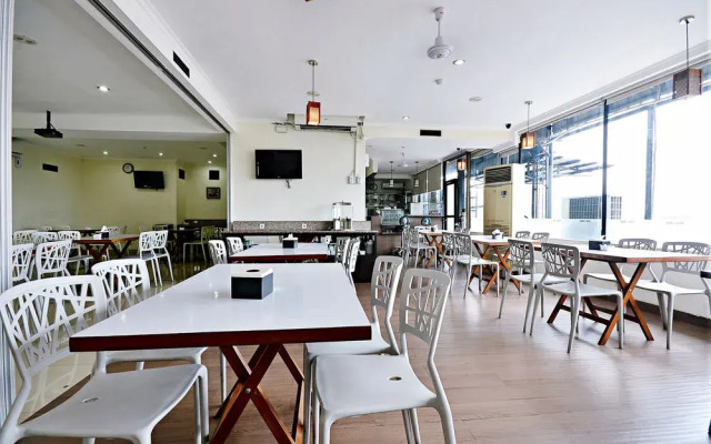 ZenRooms Benhil Pejompongan
