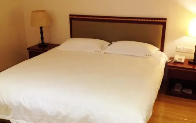 Jiugong Hotel