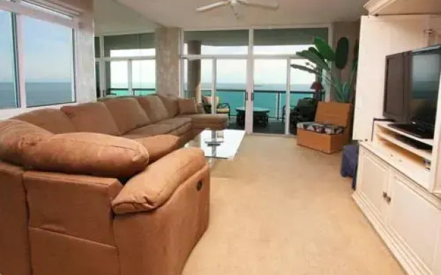 Laguna Keyes - 910 - 2 Br Condo