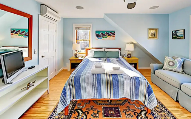 Bayberry Home 4 Bedrooms 3 Bathrooms Home