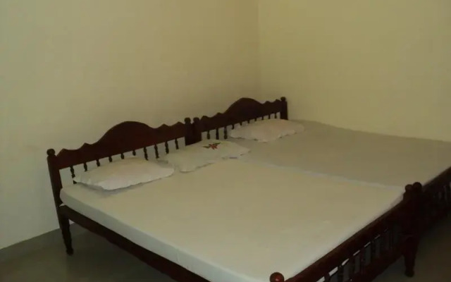 Vinoth Sri Hotel