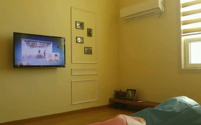 Paju One-frame Pension