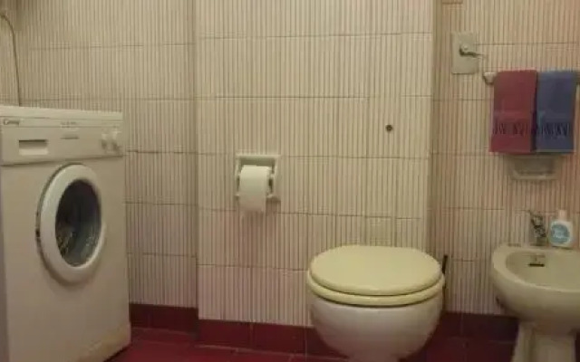 Centre Home