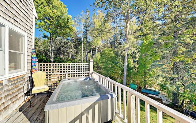 176 Samoset Drive Home