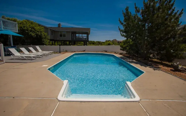Dancing In The Moonlight - 6 Br Home