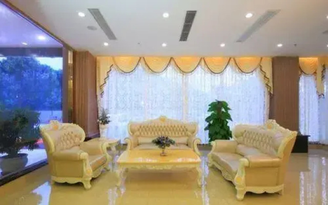 Yinhaiwan Grand Hotel