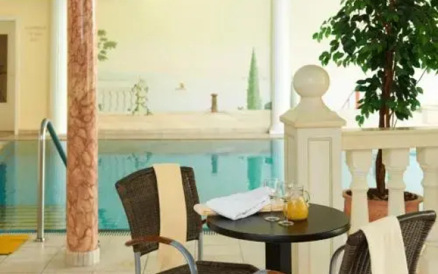Kaiser Trajan  Kurhotel & Klinik