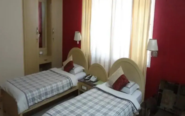 Compact Stately Home