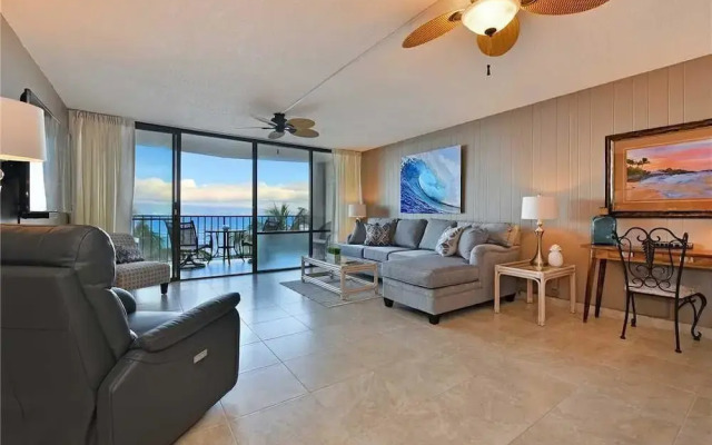 Valley Isle 509 by RedAwning