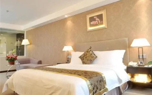 Xiamen Golden Four Seasons Hotel