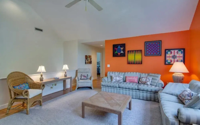 Turnberry Lane 127 by RedAwning