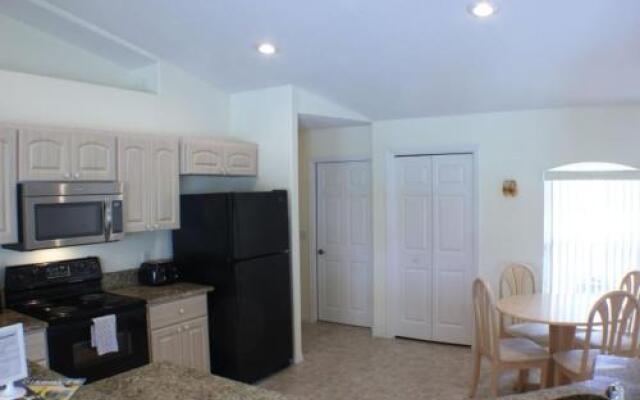 North Foxrun 1398 - 4 Br Villa