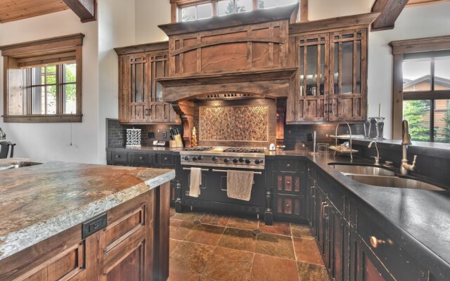 Deer Valley Lookout #10