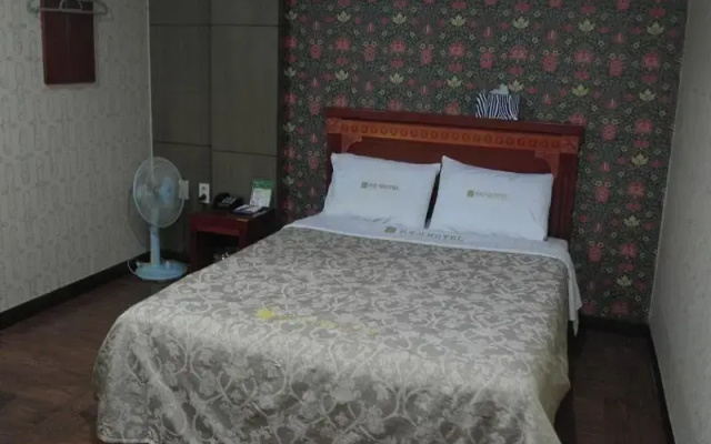 Regency Motel