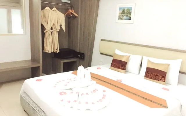 Golden Dragon Suvarnabhumi Hotel