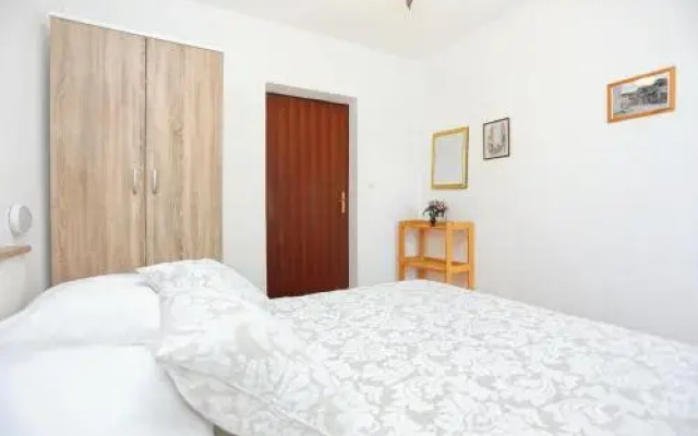 Apartments Bilaja