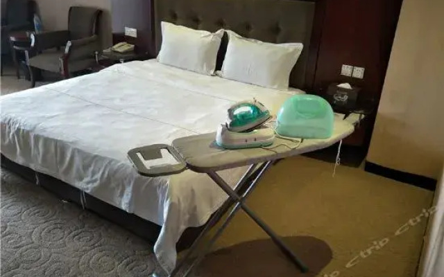 Zhongying Holiday Hotel - Foshan