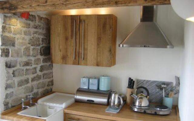 Romantic Stone Cottage