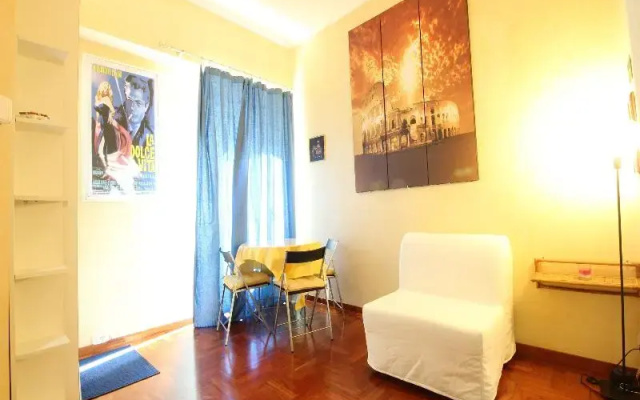 Mimi One Bedroom
