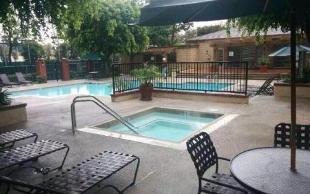 Rowland Heights Herly Apartment