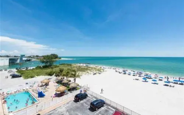 #302 Beach Place Condos