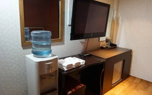 Goodstay Roma Motel