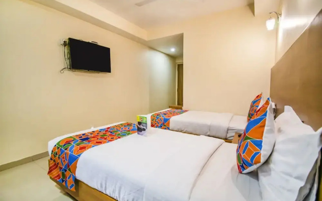 Fabhotel Jansi Deluxe Gandhipuram