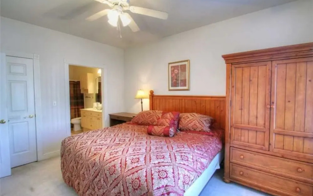 Magnolia Pointe 103-4879 by RedAwning