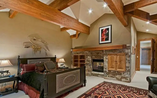 Abode in Deer Crest