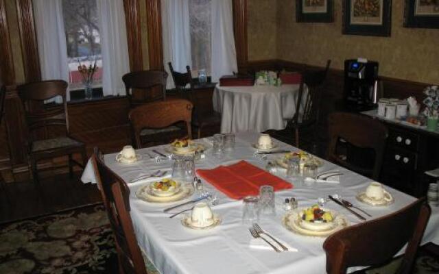 The Grand Kerr House