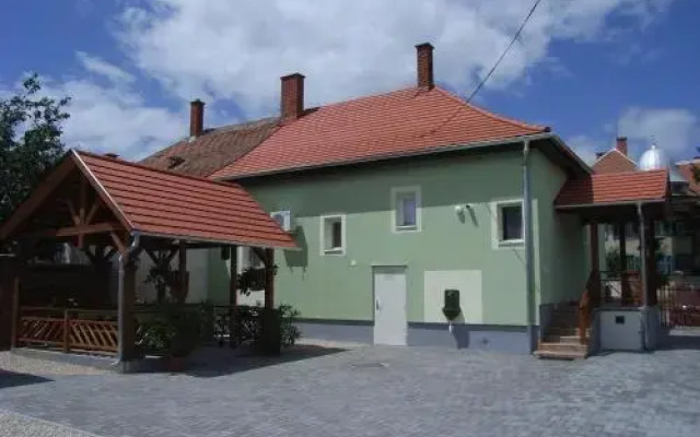 Joker Apartman