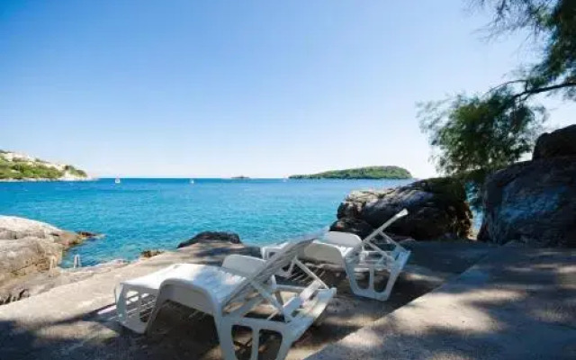 Apartments Bećir