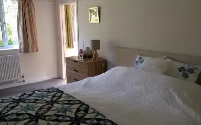 Robin Hill Cottage