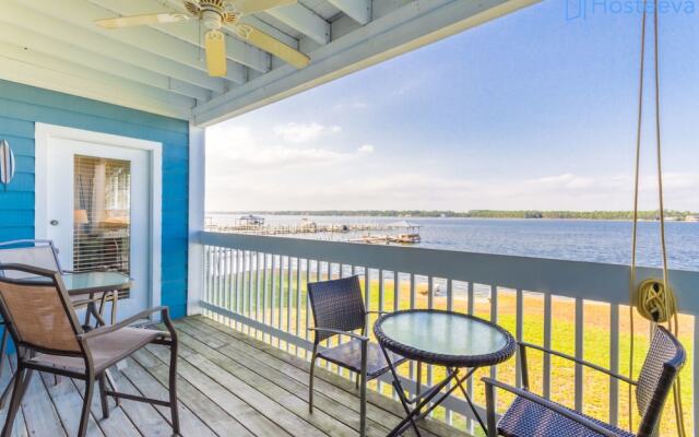 Sea Oats Condos by Hosteeva