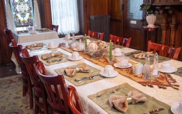 Spencer House Bed and Breakfast