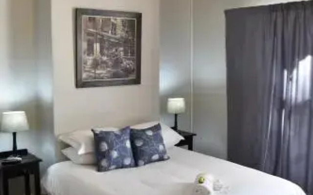 Poetry Guestrooms